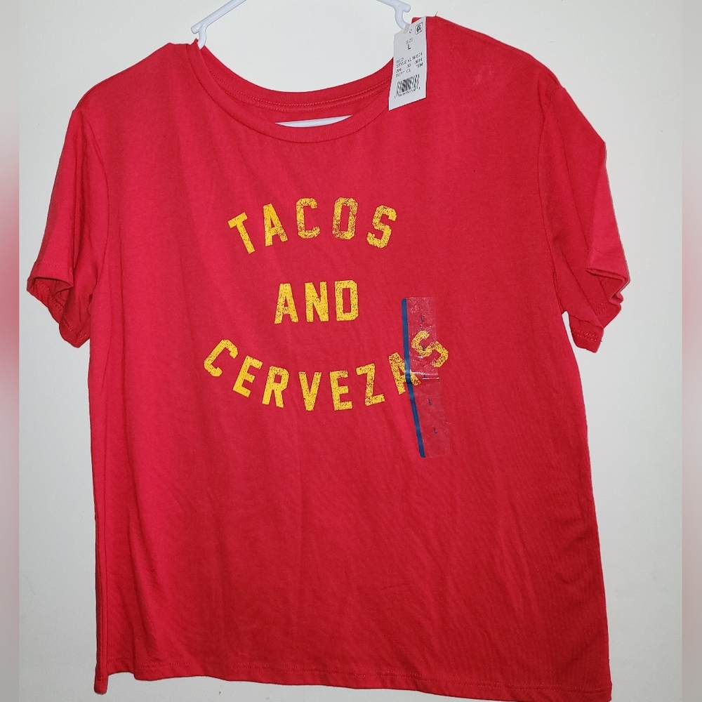 2 for $25 ‼️NWT Women's Tacos and Cervezas Graphic Tee Unisex Large Red